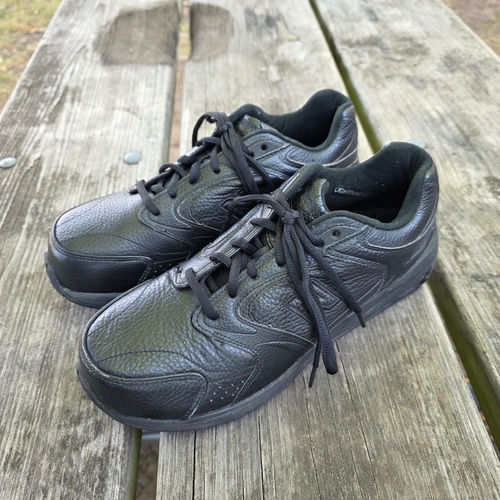 New Balance 927 Walking Shoes Mens Size 9.5 Extra Wide 6E Black Leather EUC